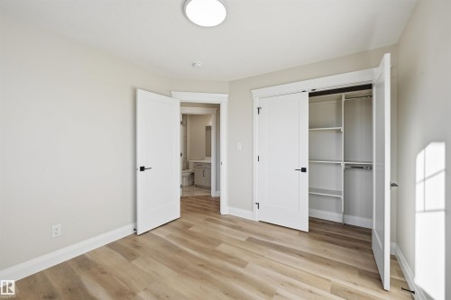19034 20A Ave, Edmonton, AB - Indoor Photo Showing Other Room