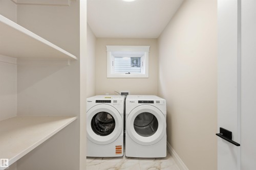 19034 20A Ave, Edmonton, AB - Indoor Photo Showing Laundry Room