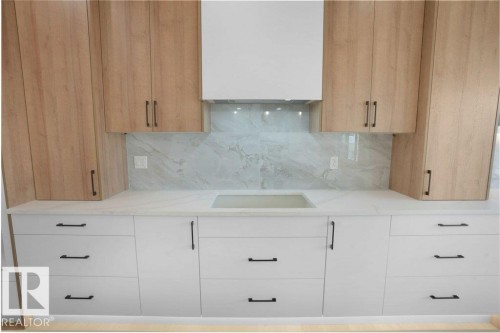 8447 Mayday Link, Edmonton, AB - Indoor Photo Showing Kitchen