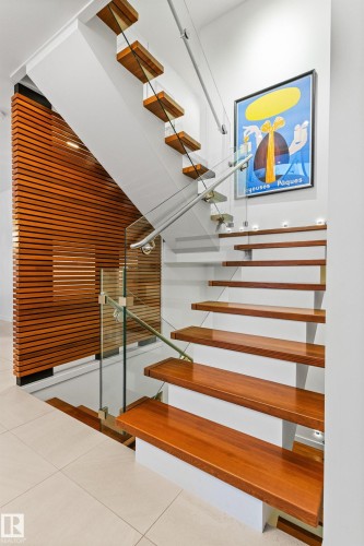 9739 145 Street, Edmonton, AB - Indoor Photo Showing Other Room