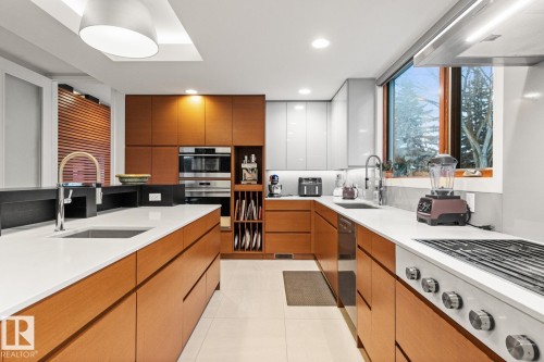 9739 145 Street, Edmonton, AB - Indoor Photo Showing Kitchen