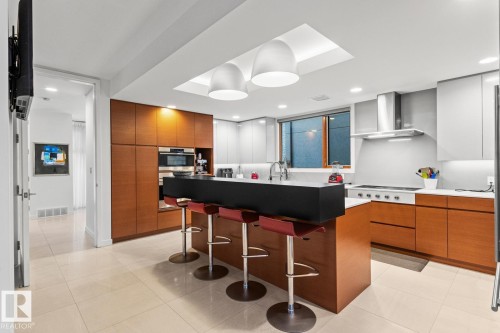 9739 145 Street, Edmonton, AB - Indoor Photo Showing Kitchen