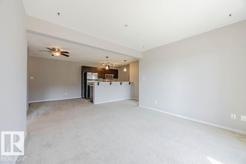 Edmonton, AB - Indoor