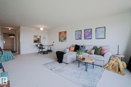 2103 10011 123 Street, Edmonton, AB - Indoor Photo Showing Living Room