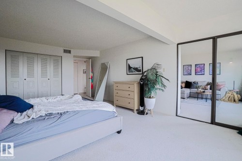 2103 10011 123 Street, Edmonton, AB - Indoor Photo Showing Bedroom