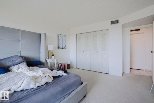 2103 10011 123 Street, Edmonton, AB - Indoor Photo Showing Bedroom