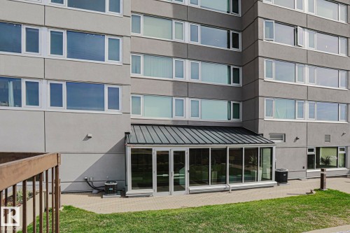 2103 10011 123 Street, Edmonton, AB - Outdoor