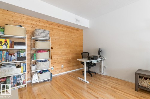3 9856 83 Avenue, Edmonton, AB - Indoor Photo Showing Other Room