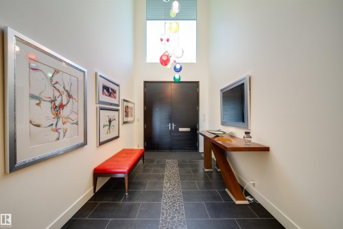 28 Riverside Crescent, Edmonton, AB - Indoor Photo Showing Other Room