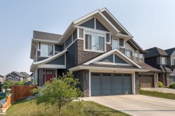 5804 KEEPING Court  Edmonton, AB T6W 4K4