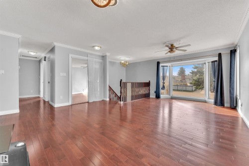 3516 19 Avenue, Edmonton, AB - Indoor Photo Showing Other Room