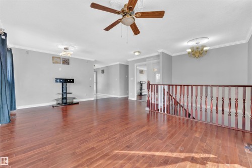 3516 19 Avenue, Edmonton, AB - Indoor Photo Showing Other Room