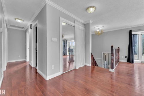 3516 19 Avenue, Edmonton, AB - Indoor Photo Showing Other Room