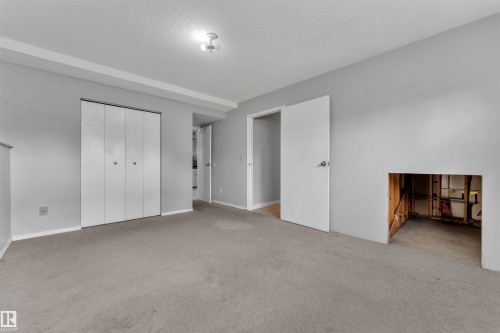 3516 19 Avenue, Edmonton, AB - Indoor Photo Showing Other Room