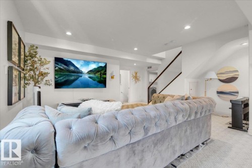 138 Twin Brooks Cove, Edmonton, AB - Indoor Photo Showing Other Room