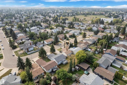 3520 19 Avenue, Edmonton, AB - Outdoor With View