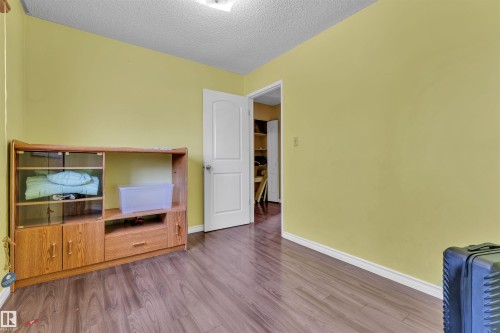 3520 19 Avenue, Edmonton, AB - Indoor