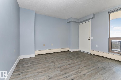 1910 10149 Saskatchewan Drive, Edmonton, AB - Indoor Photo Showing Other Room