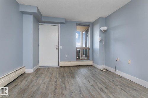 1910 10149 Saskatchewan Drive, Edmonton, AB - Indoor Photo Showing Other Room