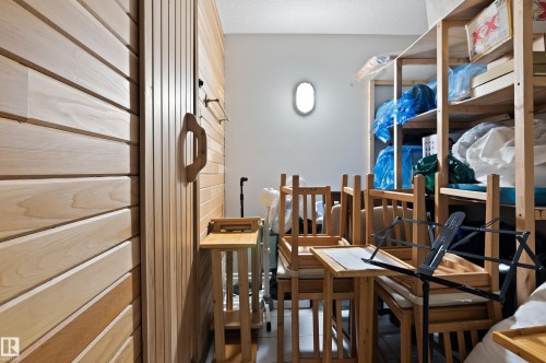 5704 144 Street, Edmonton, AB - Indoor