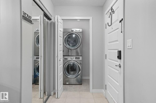 209 11615 Ellerslie Road, Edmonton, AB - Indoor Photo Showing Laundry Room
