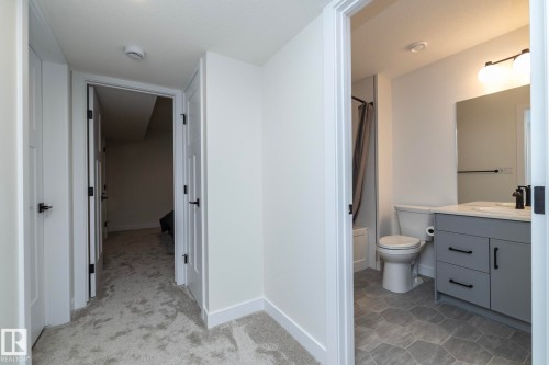 56 Brazeau Drive, Devon, AB - Indoor Photo Showing Bathroom