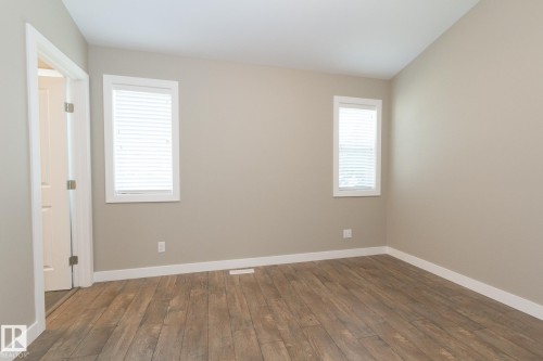 12504 119 Avenue, Edmonton, AB - Indoor Photo Showing Other Room