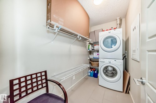 327 508 Griesbach Parade, Edmonton, AB - Indoor Photo Showing Laundry Room