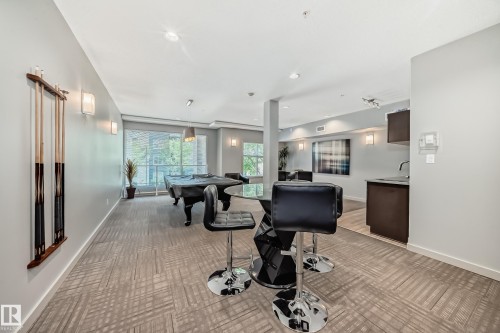 327 508 Griesbach Parade, Edmonton, AB - Indoor