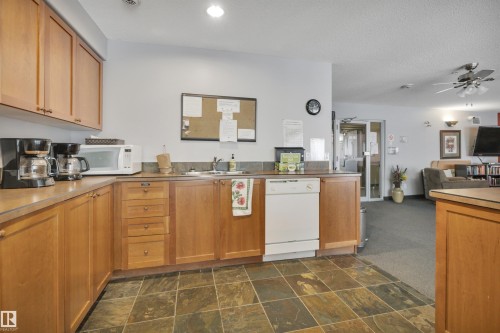 331 592 Hooke Road, Edmonton, AB - Indoor Photo Showing Kitchen With Double Sink
