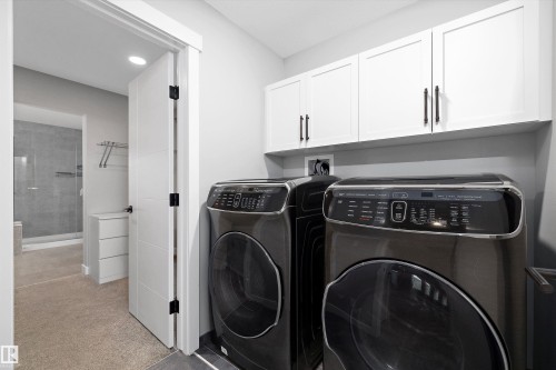 4229 Veterans Way, Edmonton, AB - Indoor Photo Showing Laundry Room
