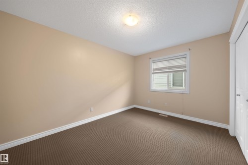 2708 Miles Place, Edmonton, AB - Indoor Photo Showing Other Room