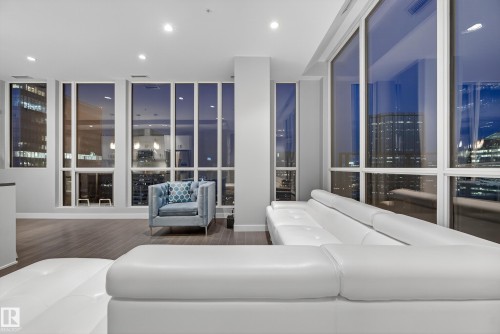 2901 10238 103 Street, Edmonton, AB - Indoor