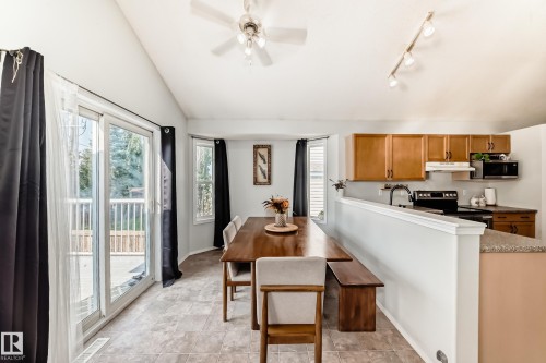 56 Bonin Crescent, Beaumont, AB - Indoor Photo Showing Kitchen