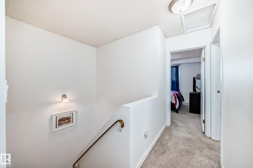 18611 66 Avenue, Edmonton, AB - Indoor Photo Showing Other Room
