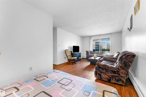 208 1620 48 Street, Edmonton, AB - Indoor