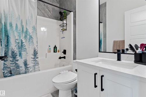 182 Caledonia Drive, Leduc, AB - Indoor Photo Showing Bathroom
