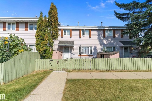 7B CALLINGWOOD Court  Edmonton, AB T5R 0H5