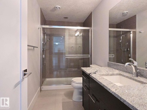 3310 Watson Bay, Edmonton, AB - Indoor Photo Showing Bathroom
