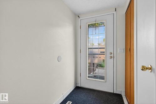 5741 144 Avenue, Edmonton, AB - Indoor Photo Showing Other Room