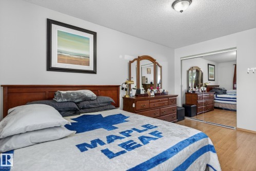 5741 144 Avenue, Edmonton, AB - Indoor Photo Showing Bedroom
