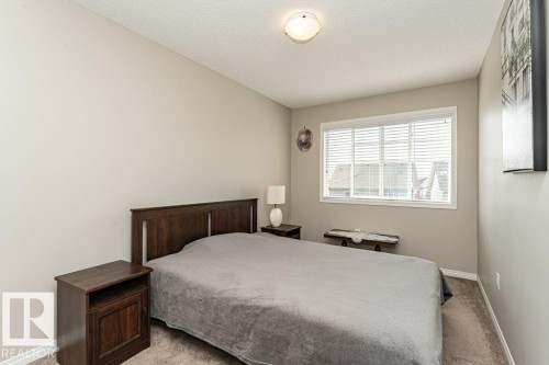 45 7385 Edgemont Way, Edmonton, AB - Indoor Photo Showing Bedroom