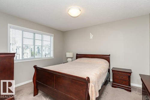 45 7385 Edgemont Way, Edmonton, AB - Indoor Photo Showing Bedroom