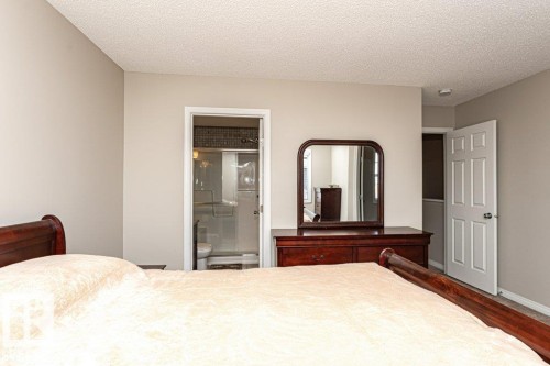 45 7385 Edgemont Way, Edmonton, AB - Indoor Photo Showing Bedroom