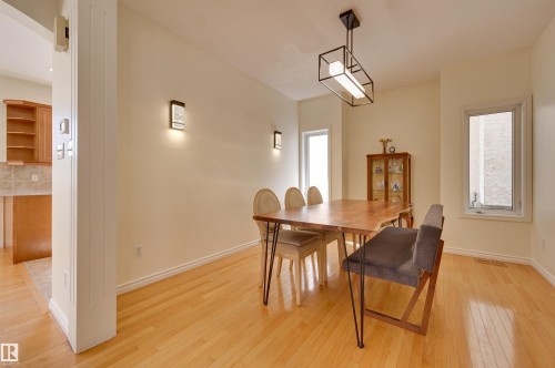 11729 71A Avenue, Edmonton, AB - Indoor Photo Showing Dining Room