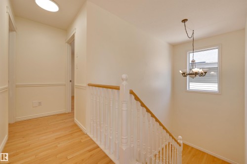 11729 71A Avenue, Edmonton, AB - Indoor Photo Showing Other Room