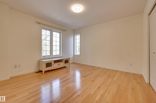 11729 71A Avenue, Edmonton, AB - Indoor Photo Showing Other Room