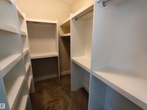 9527 75 Avenue, Edmonton, AB - Indoor With Storage