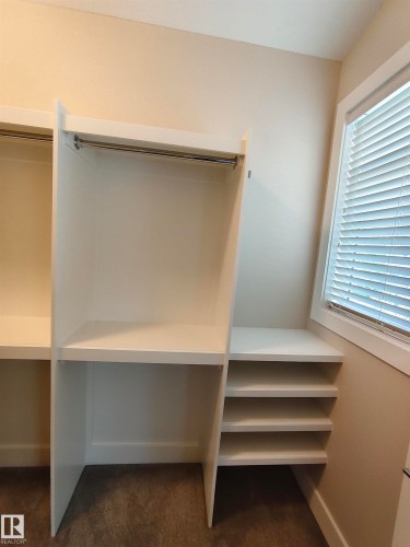 9527 75 Avenue, Edmonton, AB - Indoor With Storage