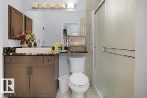 1928 51 Street, Edmonton, AB - Indoor Photo Showing Bathroom